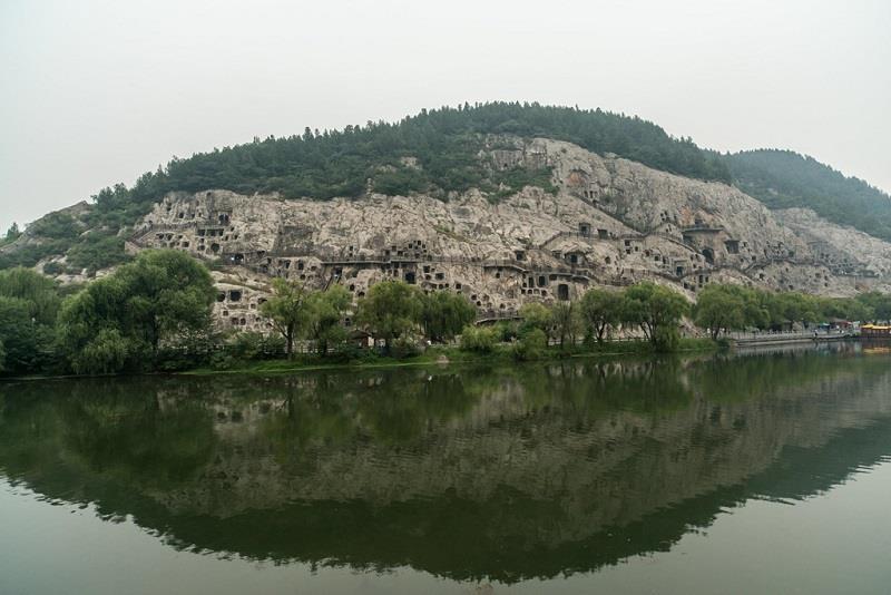 Hang đá Long Môn, di sản văn hoá thế giới của Trung Quốc