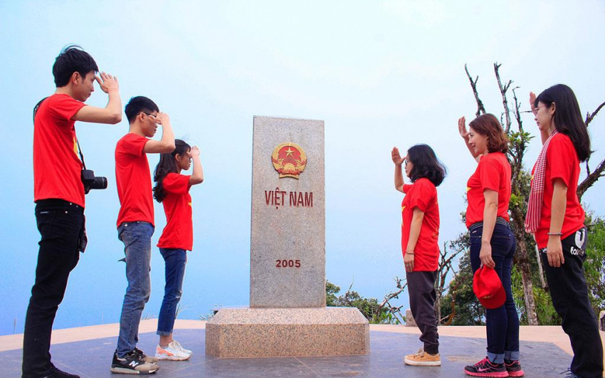5 cột mốc biên giới Việt Nam cho người đam mê chinh phục