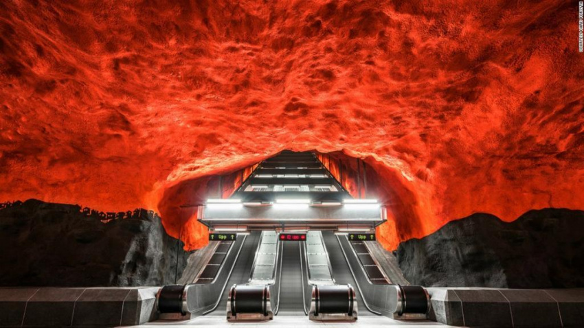 Không gian nghệ thuật ấn tượng của những ga tàu điện ngầm Stockholm