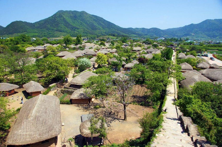 Làng Naganeupseong nấm lùn độc nhất của Hàn Quốc