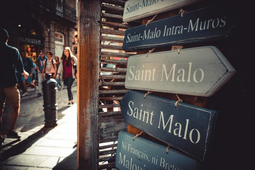 Đến Saint-Malo, nơi rượu vang chất đầy dưới đáy biển