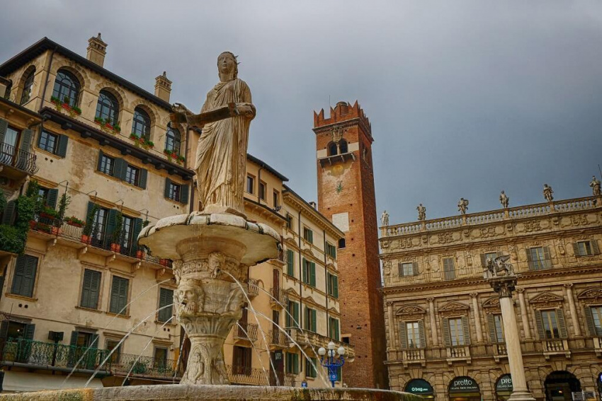 Verona, thành phố tình yêu của Ý