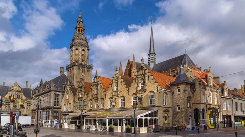 Trốn nắng mùa hè cùng 8 thị trấn mát lạnh ở Bỉ