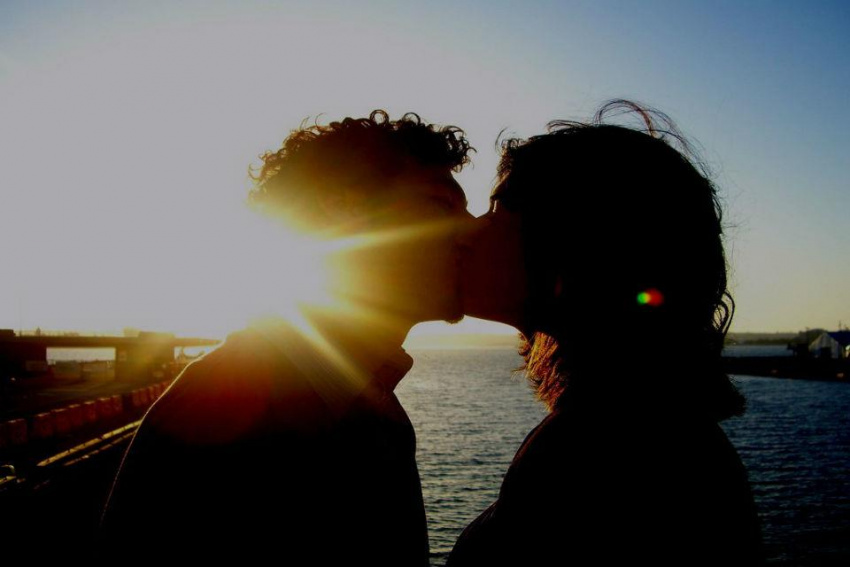 Đến Anh vào tháng 7 này để tham gia Ngày quốc tế những nụ hôn