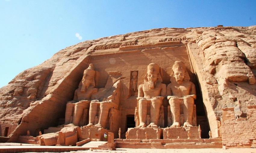 Theo dấu chân Nhà Giả Kim khám phá Ai Cập