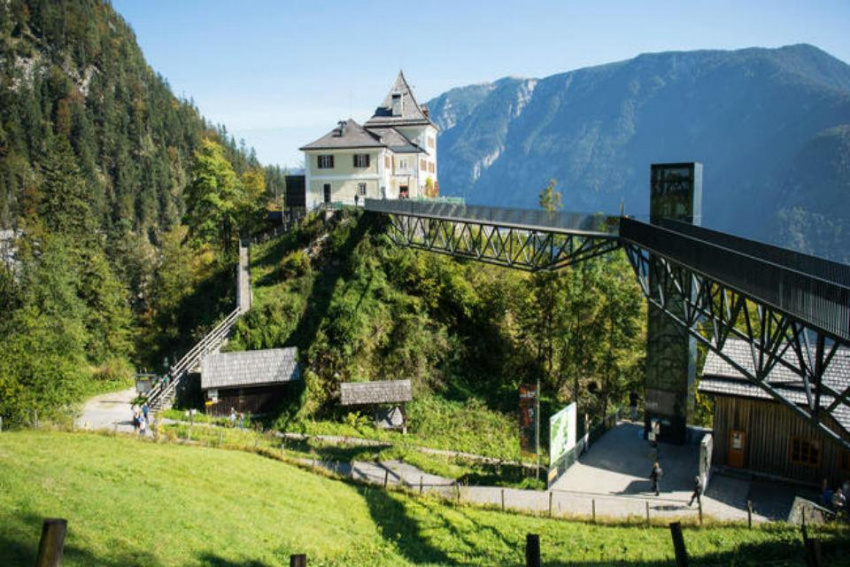 Ghé thăm cảnh đẹp Hallstatt của nước Áo mộng mơ