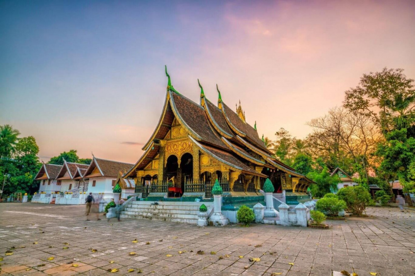 Luang Prabang, thành phố linh thiêng của những ngôi chùa vàng