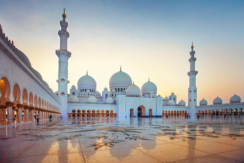 Đi Abu Dhabi, chiêm ngưỡng dinh Tổng thống tráng lệ ở UAE