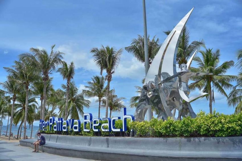 Điểm danh những bãi biển quyến rũ ở Pattaya