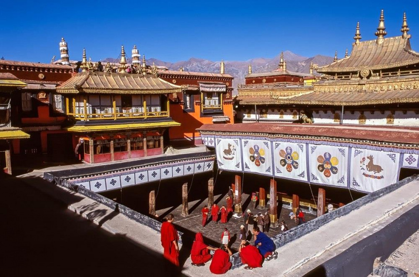 Chinh phục Tây Tạng, mảnh đất huyền ảo của Trung Hoa