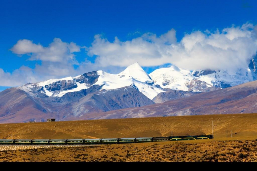 Chinh phục Tây Tạng, mảnh đất huyền ảo của Trung Hoa