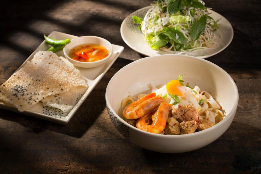 Đổi khẩu vị với 5 món ăn kiểu trộn hấp dẫn ở Sài Gòn