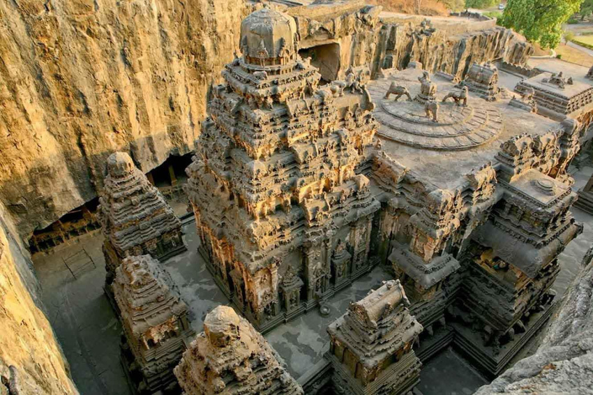 Khám phá 6 ngôi đền huyền bí nhất Ấn Độ