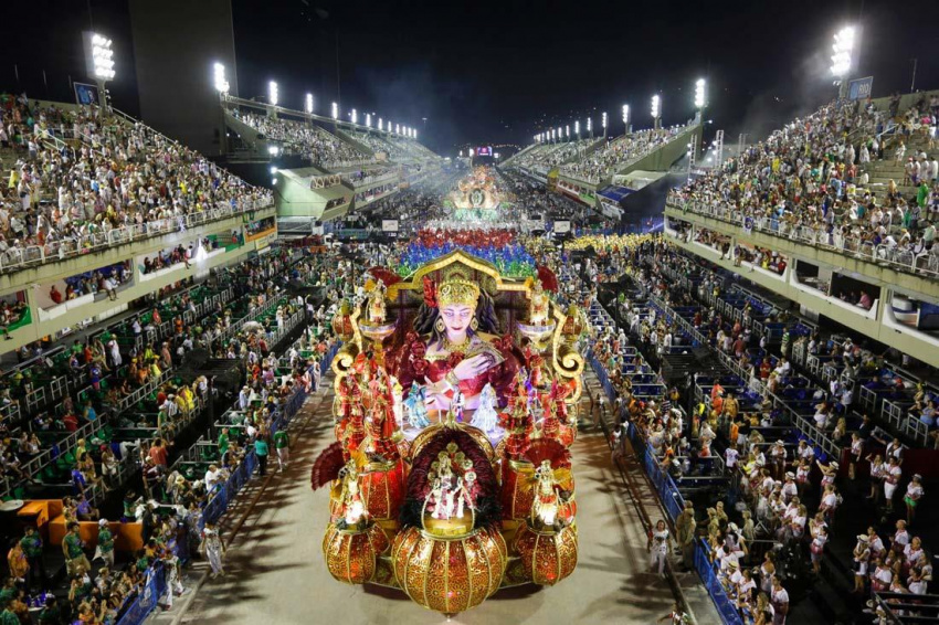 Tưng bừng lễ hội Carnival tại Rio de Janeiro
