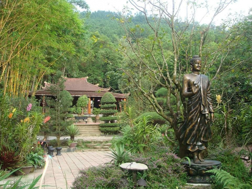 Du lịch Huế ghé thăm những ngôi chùa đẹp nhất