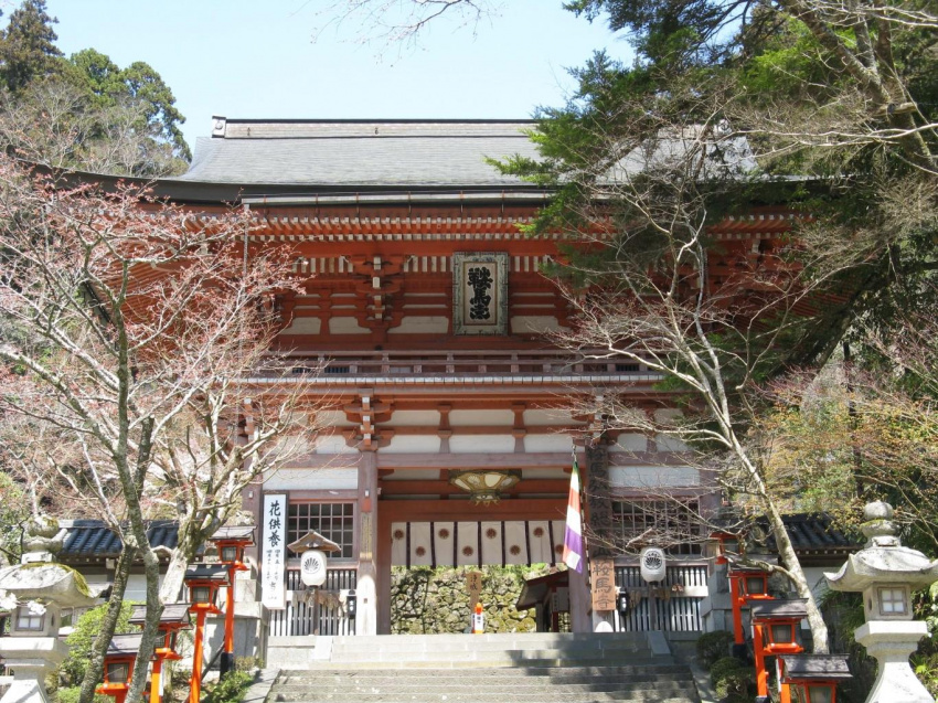 Những địa danh nổi tiếng linh thiêng tại Kyoto, Nhật Bản
