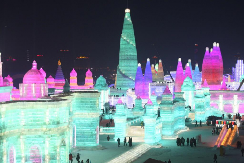 Khám phá thế giới băng tuyết cổ tích ở Cáp Nhĩ Tân