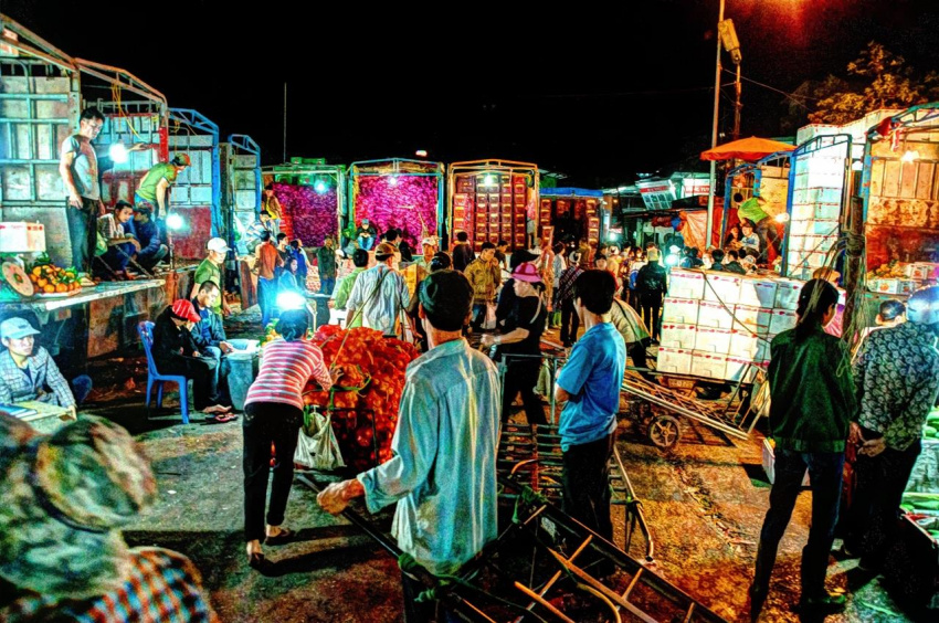 Chợ Long Biên trong top 5 chợ thú vị nhất Đông Nam Á