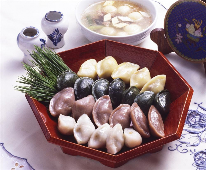 Đặc sắc ẩm thực bánh trung thu của các nước châu Á