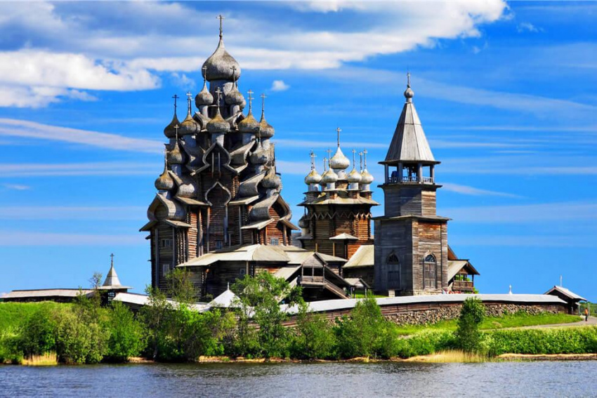 Lên kế hoạch tour du lịch 13 ngày khám phá mùa thu nước Nga