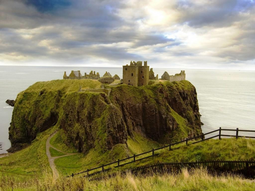 Scotland được bình chọn là quốc gia đẹp nhất thế giới