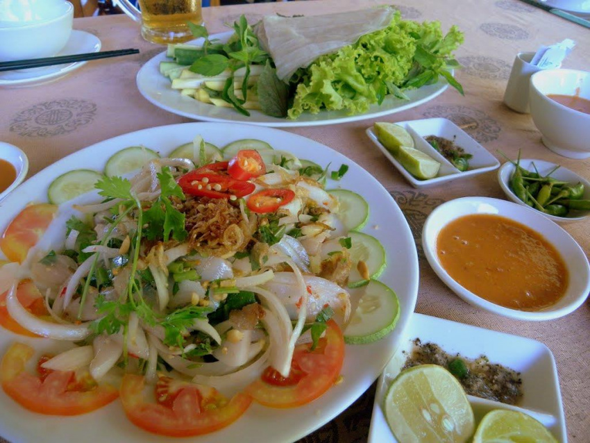 Biển đẹp, ăn ngon ở Mũi Né, Phan Thiết