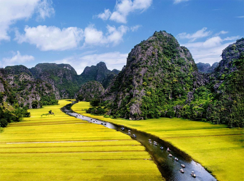 12 danh thắng Ninh Bình ngày càng thu hút giới trẻ