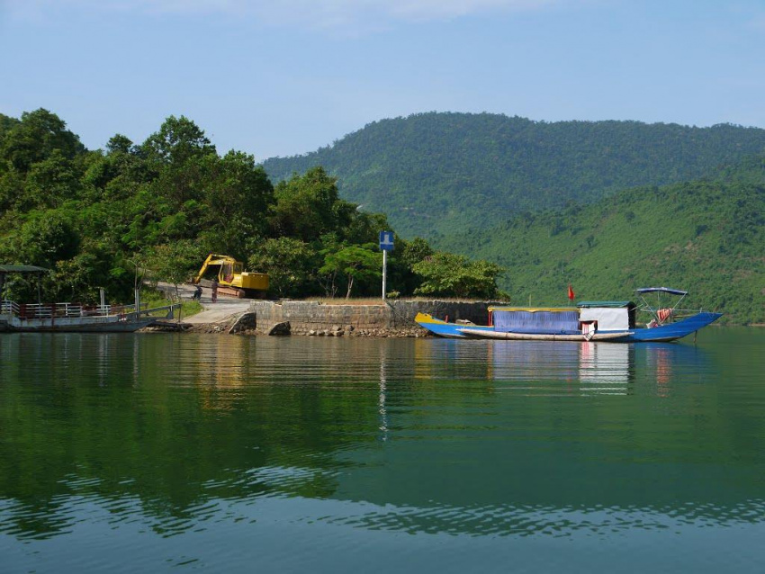 Hồ Truồi góc thiền ngày đầu năm