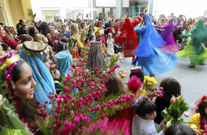 Khám phá Iran mùa xuân cùng 7 lễ hội độc đáo khác