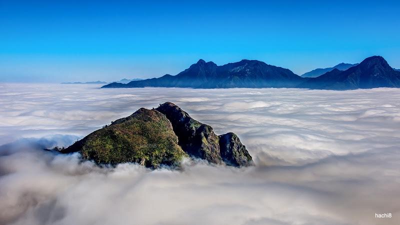 Thăm núi Muối - bay trên đại dương mây và hái sao trời