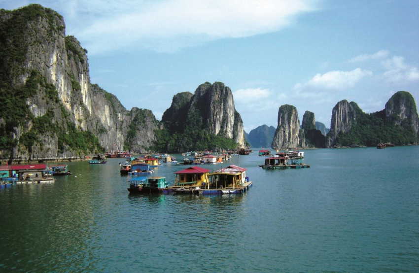 Làng chài Hạ Long vào top 10 điểm ven biển đẹp nhất thế giới