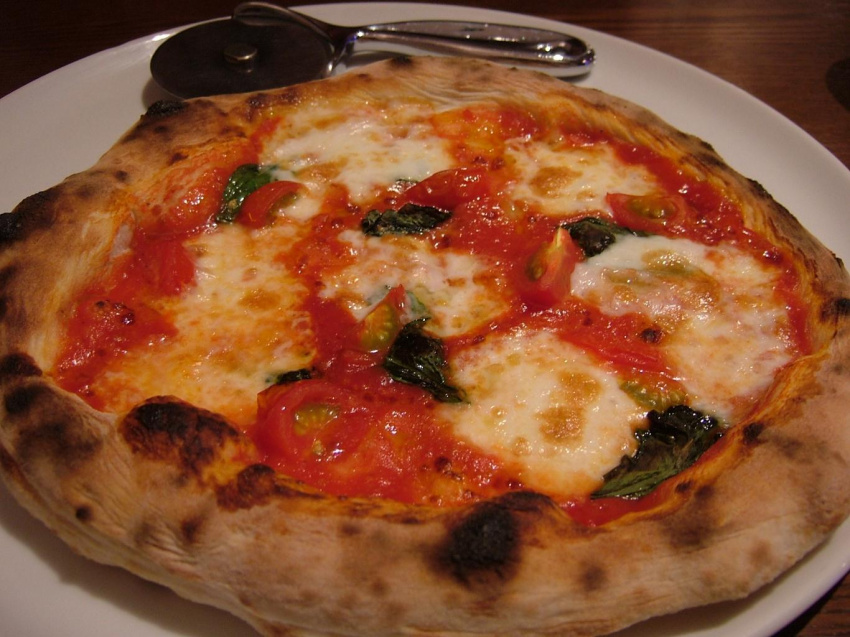 Pizza ngon nhất không thuộc về Italy