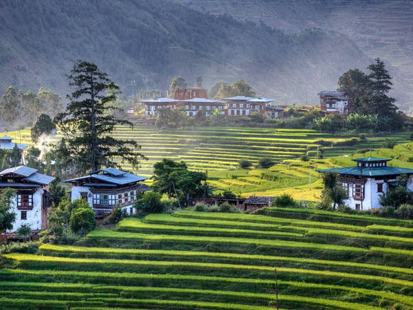 du lịch bhutan, tham quan bhutan, điểm đến bhutan, vương quốc đo hạnh phúc, miễn phí tiền điện và chọn du khách