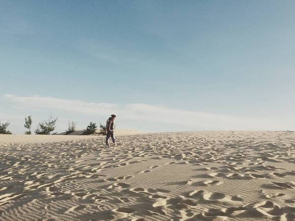 đồi cát quang phú, trượt ván trên ‘sa mạc’ cát lớn nhất quảng bình