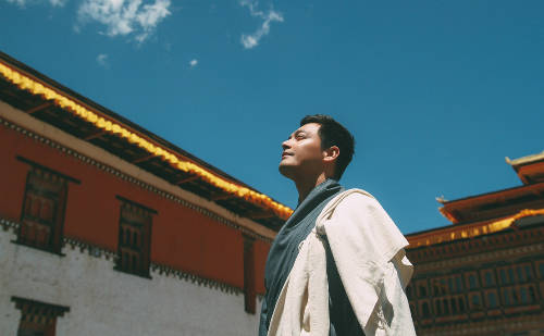 Những trải nghiệm quý báu của MC Phan Anh ở Bhutan