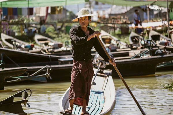 du lịch myanmar, hồ inle, khách sạn myanmar, cuộc sống yên bình trên hồ inle