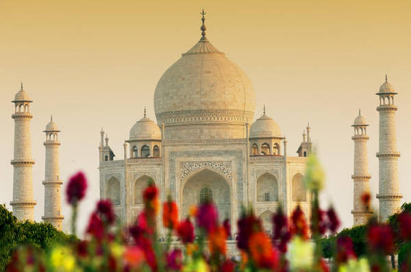 Câu chuyện về ngôi đền Taj Mahal, biểu tượng của tình yêu vĩnh cửu