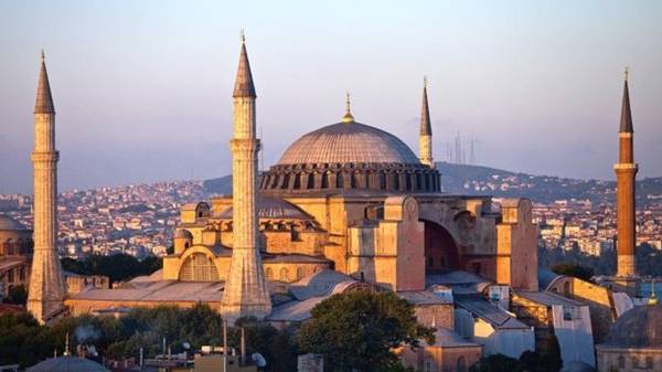 du lịch istanbul, thành phố istanbul, thánh đường hagia sophia, điểm đến istanbul, bí mật bên trong thánh đường hagia sophia