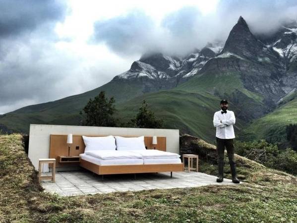 ‘Khách sạn ngàn sao’ ở Thụy Sĩ có gì vui?