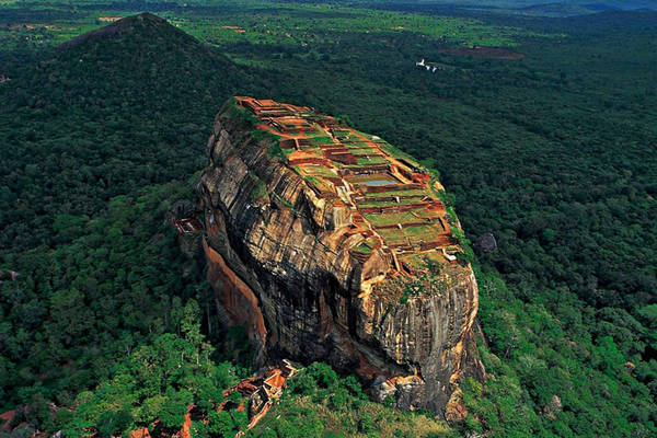 cổ thành sigiriya, cổ thành sri lanka, du lịch sri lanka, sri lanka, điểm đến châu á, điểm đến sri lanka, vẻ đẹp tráng lệ của cổ thành đẹp nhất sri lanka