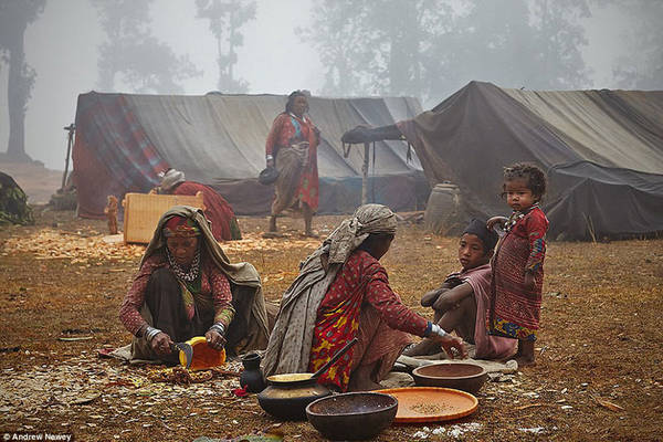 du lịch nepal, khách sạn nepal, điểm đến nepal, khám phá cuộc sống của những người du mục ở nepal qua ảnh