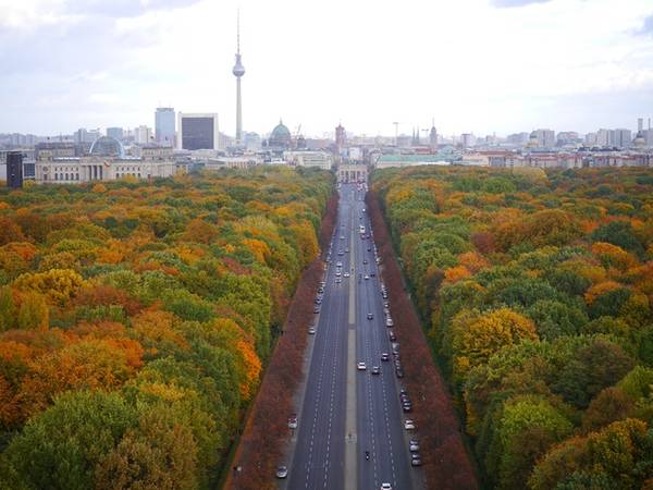 du lịch berlin, khách sạn berlin, mùa thu berlin, tour châu âu, điểm đến berlin, mùa thu berlin đẹp như tranh trong mắt người việt