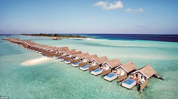 Resort xa hoa, có nhiều bể bơi nhất ở Maldives