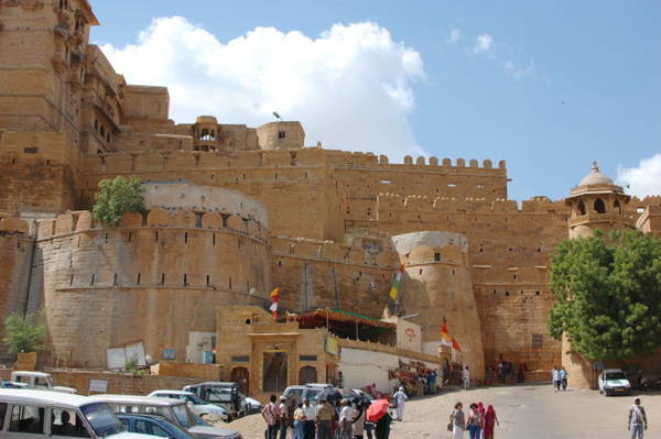 du lịch ấn độ, du lịch jaisalmer, khách sạn ấn độ, thành phố jaisalmer, điểm đến ấn độ, ​sắc màu văn hóa ở jaisalmer