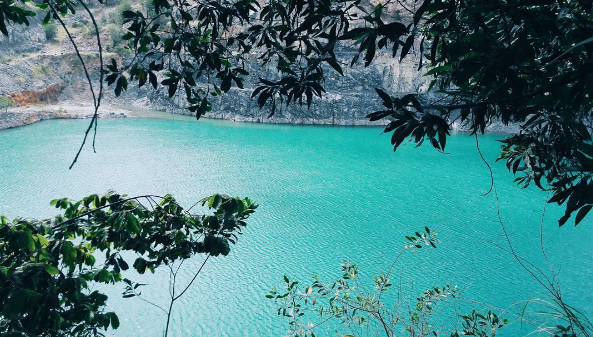 Hồ Đá Xanh – địa điểm chụp hình ‘ảo tung chảo’ của Vũng Tàu