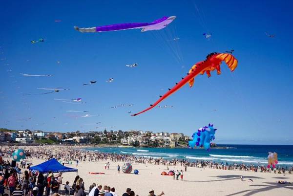 Đi xem Lễ hội của gió, lễ hội mùa xuân nước Úc