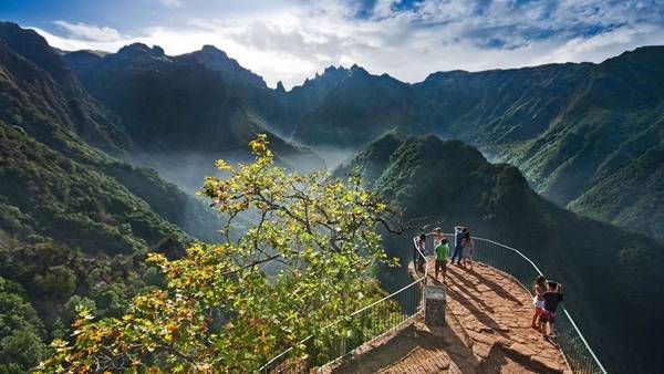 Chiêm ngưỡng vẻ đẹp đảo Madeira – vườn địa đàng của Đại Tây Dương