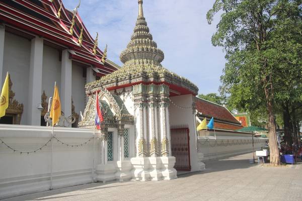 Khám phá Wat Pho điểm check-in hấp dẫn khi du lịch Bangkok