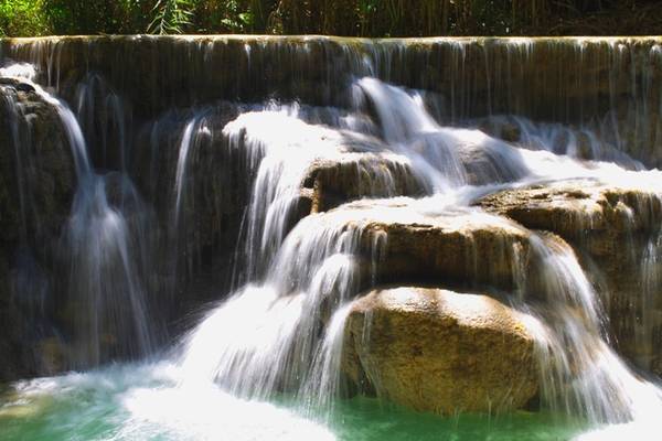 du lịch lào, du lịch luang prabang, khám phá luang prabang, luang prabang, thác kuang si, điểm đến lào, đỉnh phousi, 10 trải nghiệm phải thử khi đến luang prabang