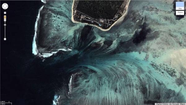 cộng hòa mauritius, du lịch đảo mauritius, đảo madagascar, đảo mauritius, ảo diệu chưa: giữa lòng đại dương xuất hiện một thác nước hùng vĩ?